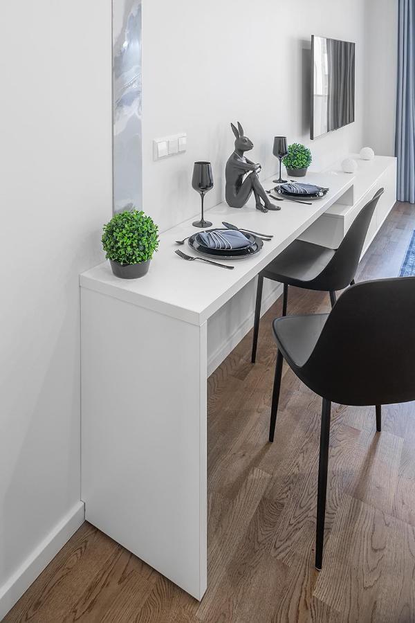 Brand New Apartment In VNO Eksteriør billede